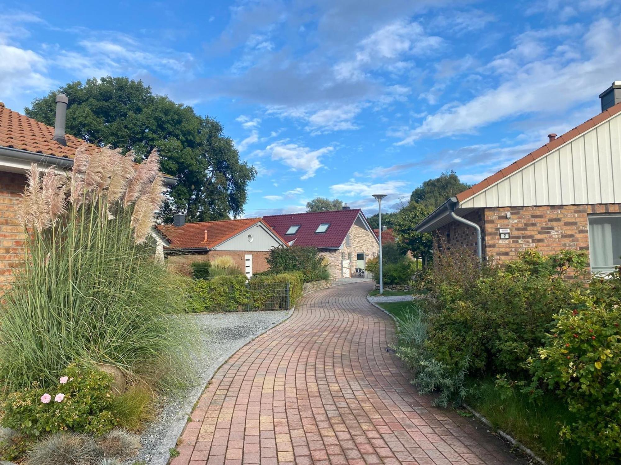 Feriendorf Suedstrand Haus 01 Пелцерхакен Екстериор снимка